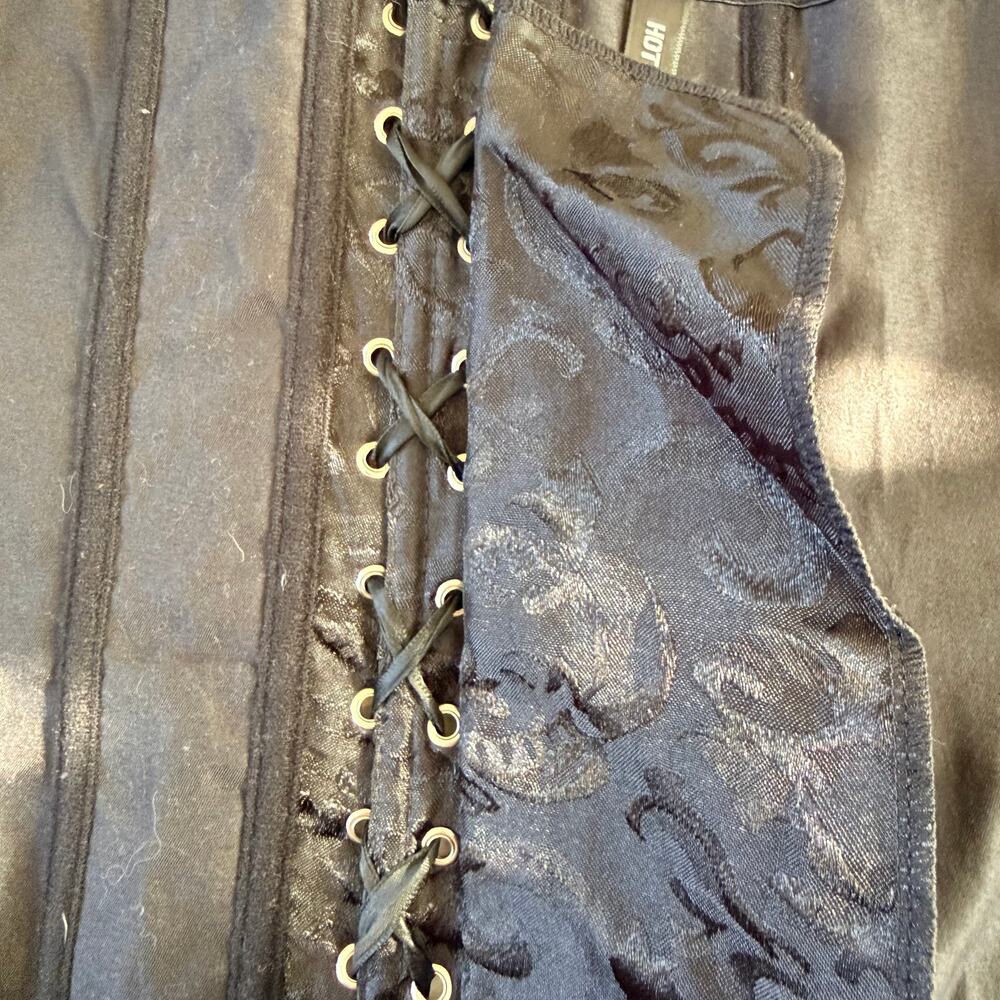 Hot Topic Black Brocade Lace Up Corset Top Ruffle Trim Goth Victorian Medium - Picture 6 of 7